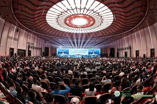 共话 碳中和 时代,中国金茂亮相第十七届绿建大会